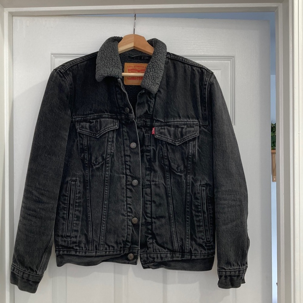 Levi’s Fleece lined denim jacket